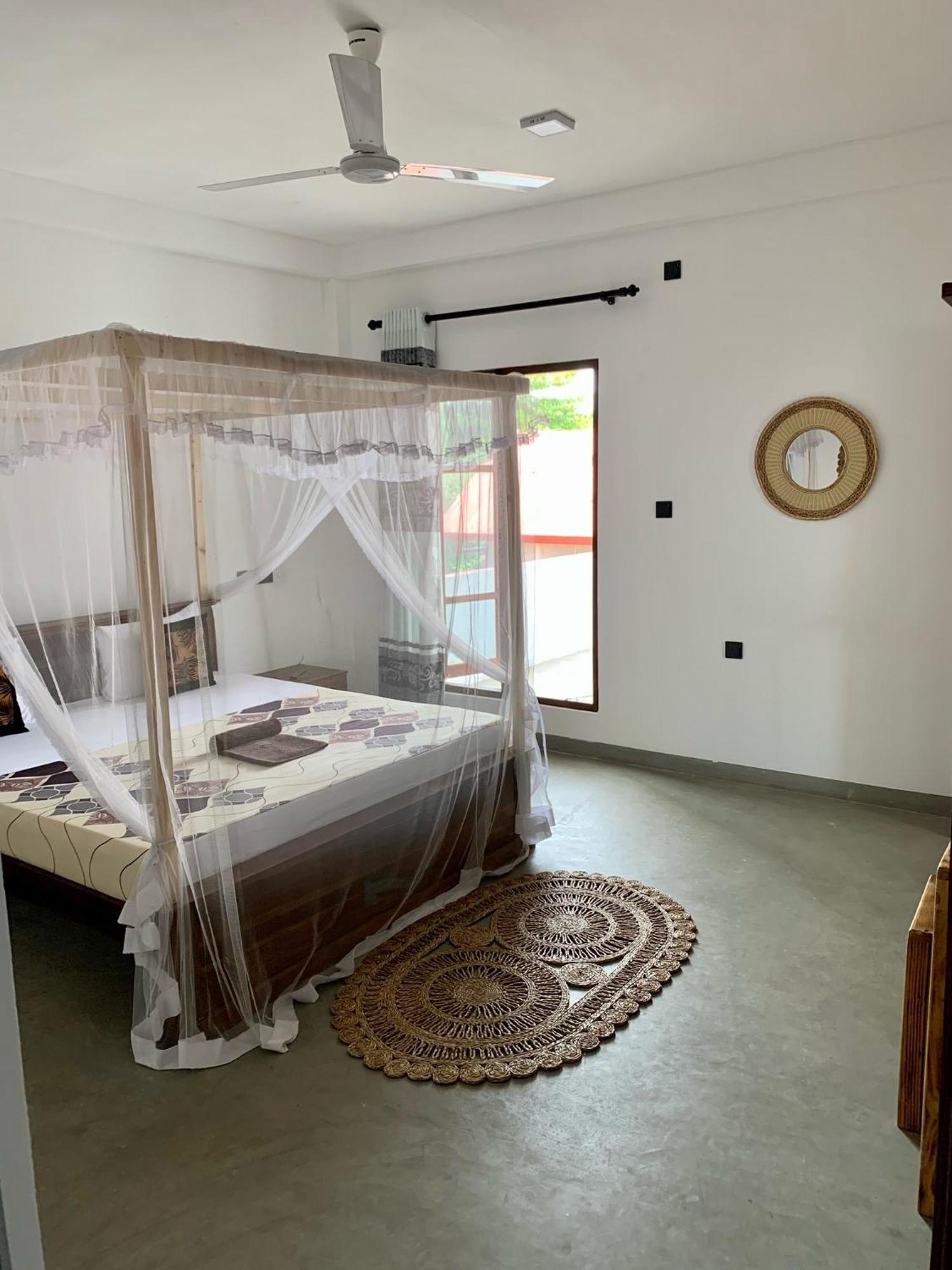 Mrmango Weligama Apartment Exterior photo